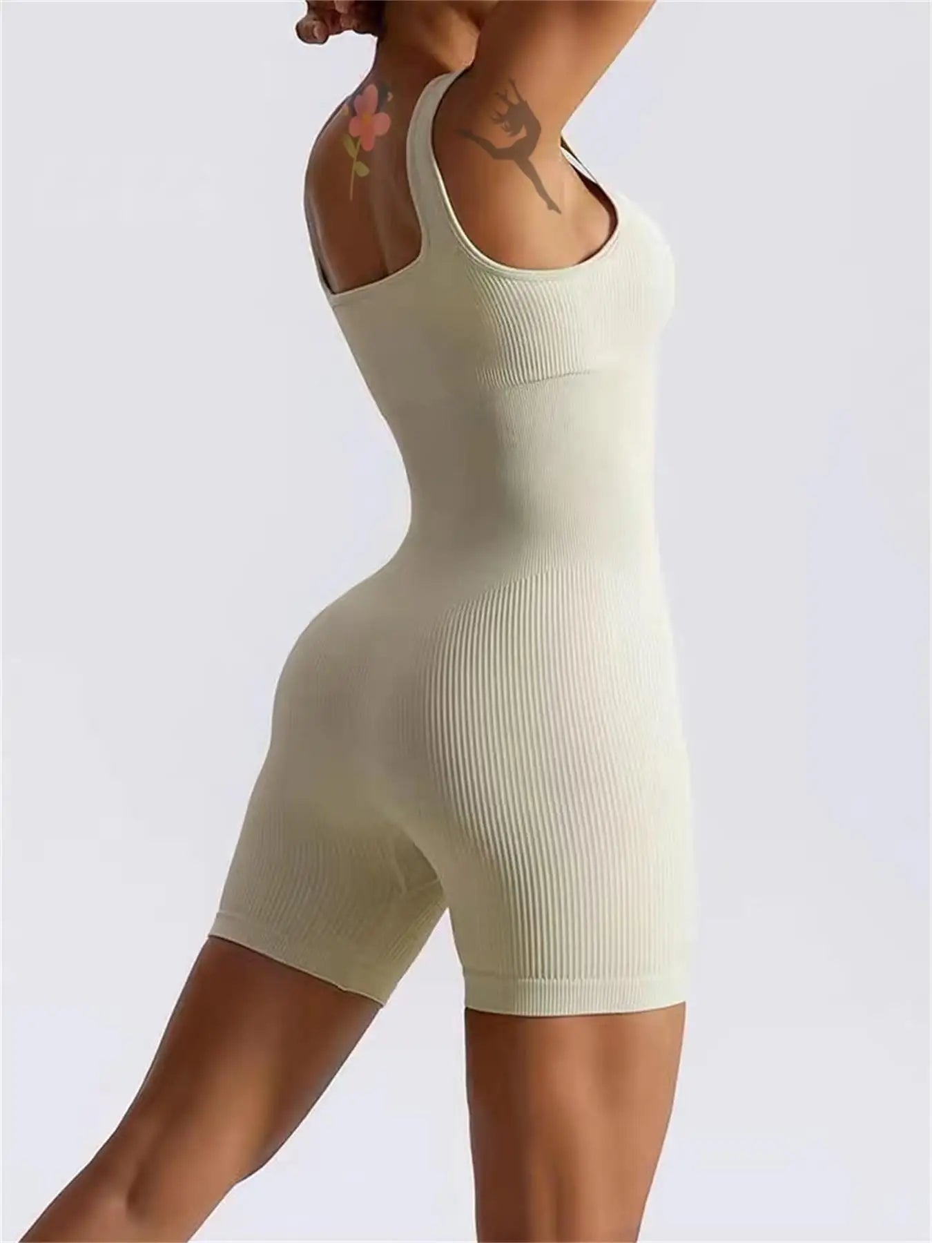 Seamless One-Piece Short Yoga Clothes